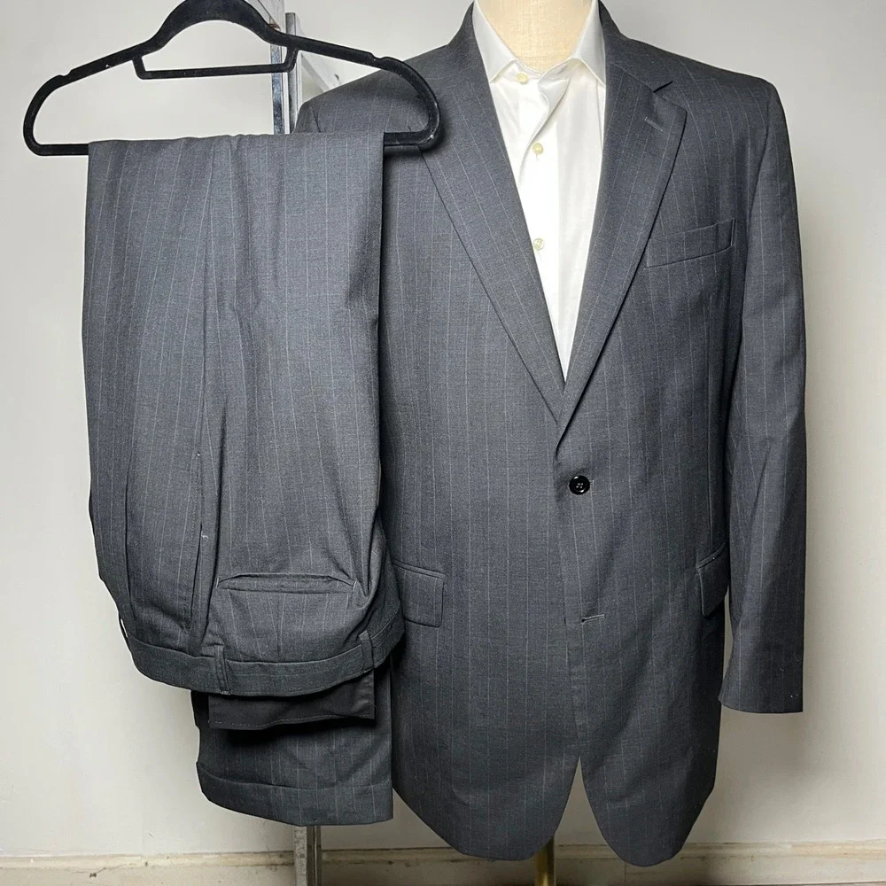 Jos. A. Bank Suit Mens 44XL W35 Charcoal Grey Pinstripe 100% Wool 2-Button XL